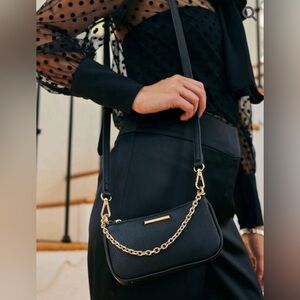 NWT Anne Klein Mini Crossbody With Swag Chain Black
